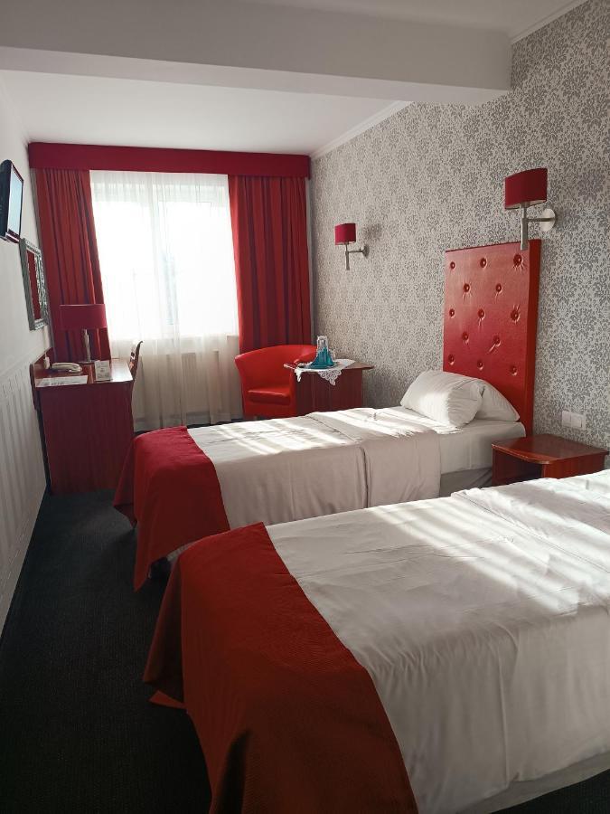 Amigo Hotel Sulejówek Kültér fotó