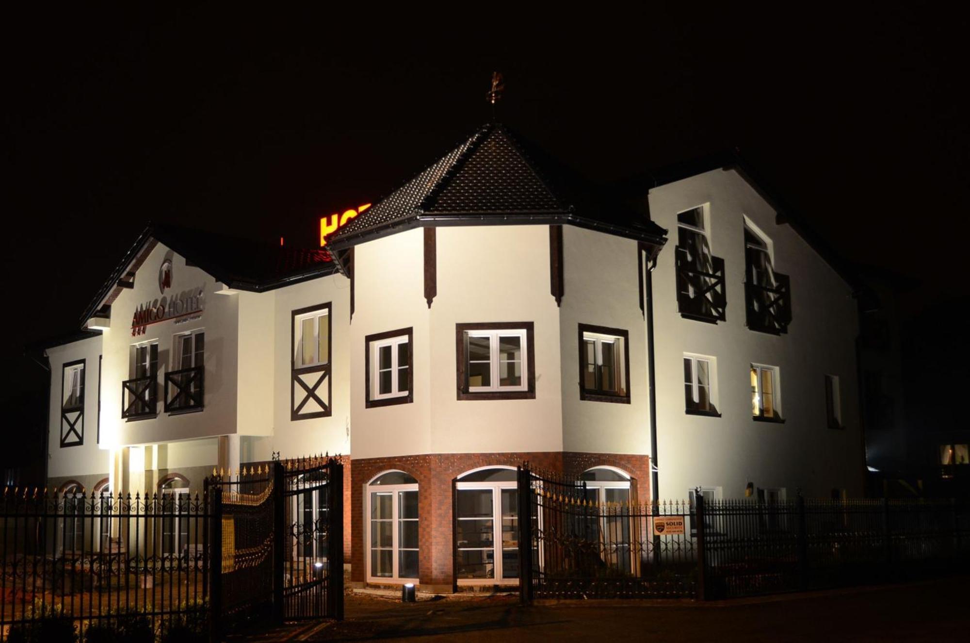 Amigo Hotel Sulejówek Kültér fotó