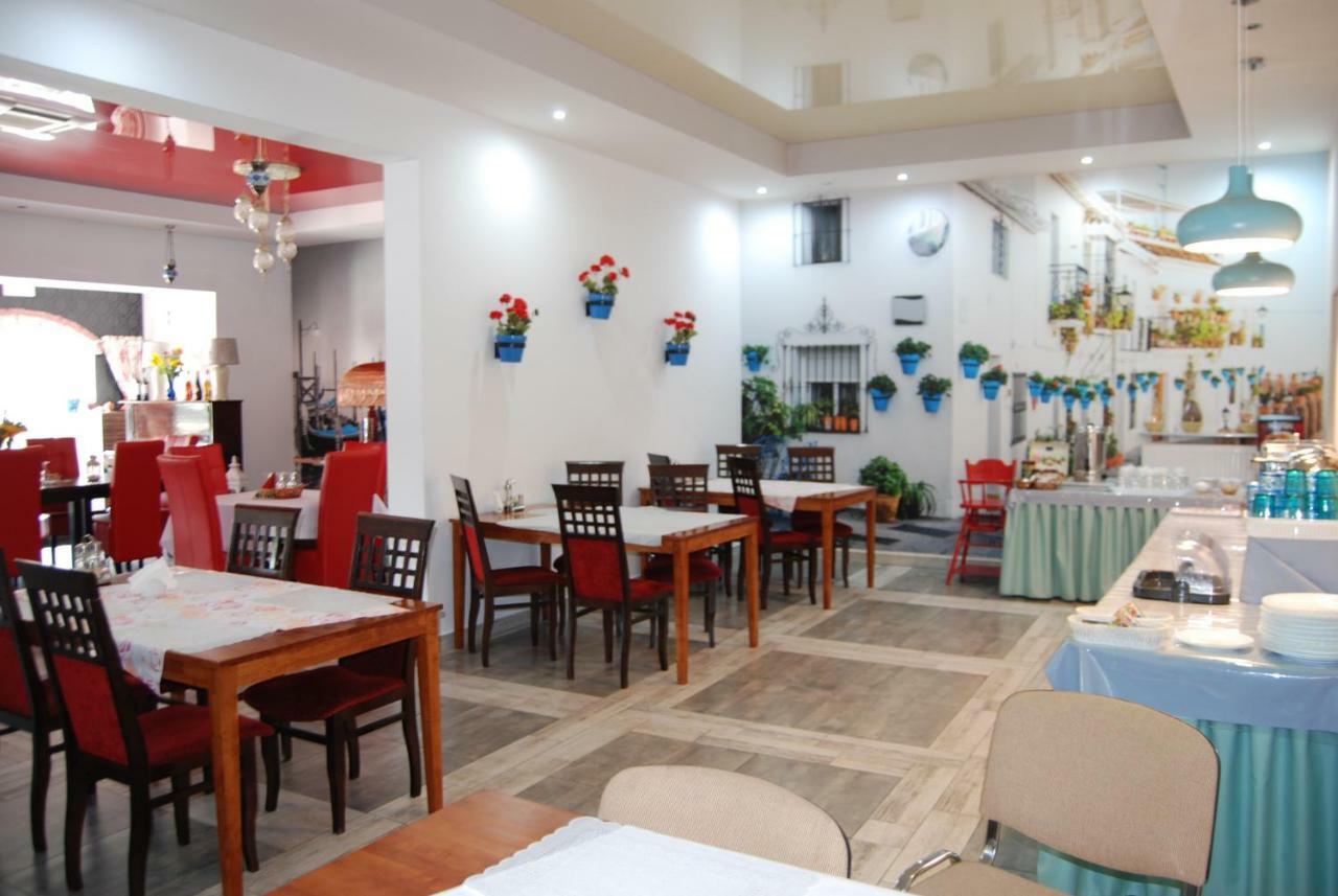 Amigo Hotel Sulejówek Kültér fotó