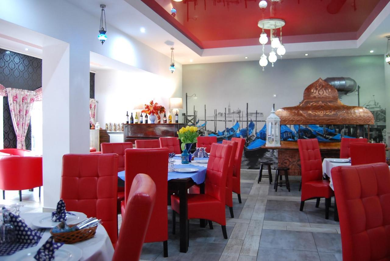 Amigo Hotel Sulejówek Kültér fotó